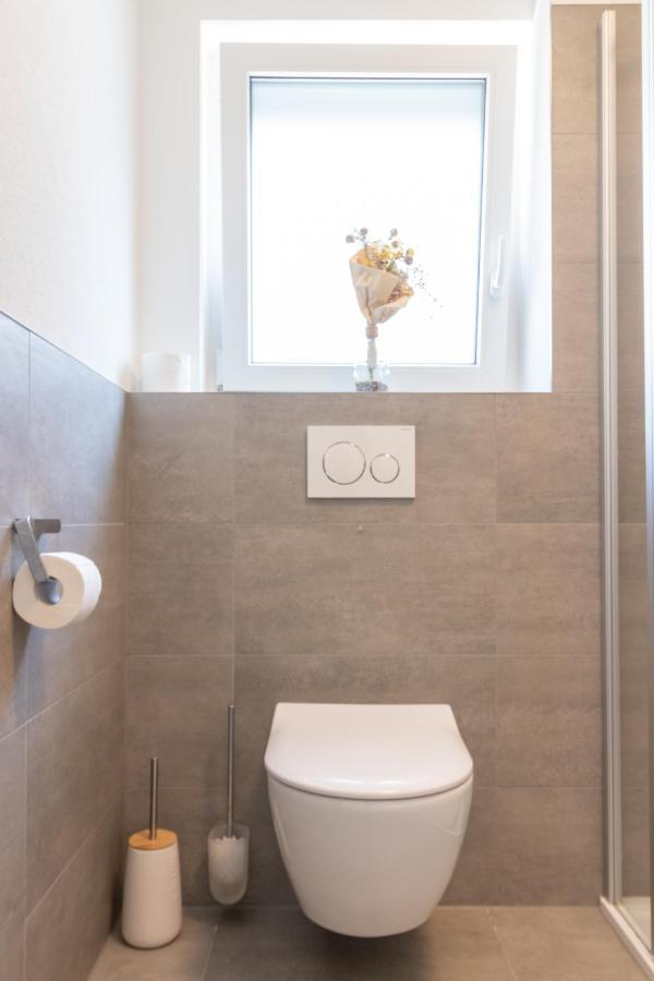 Unique: Zentrumsnahe 2 Zimmerwohnung In Villingen Mit Netflix 1 Og Exterior photo